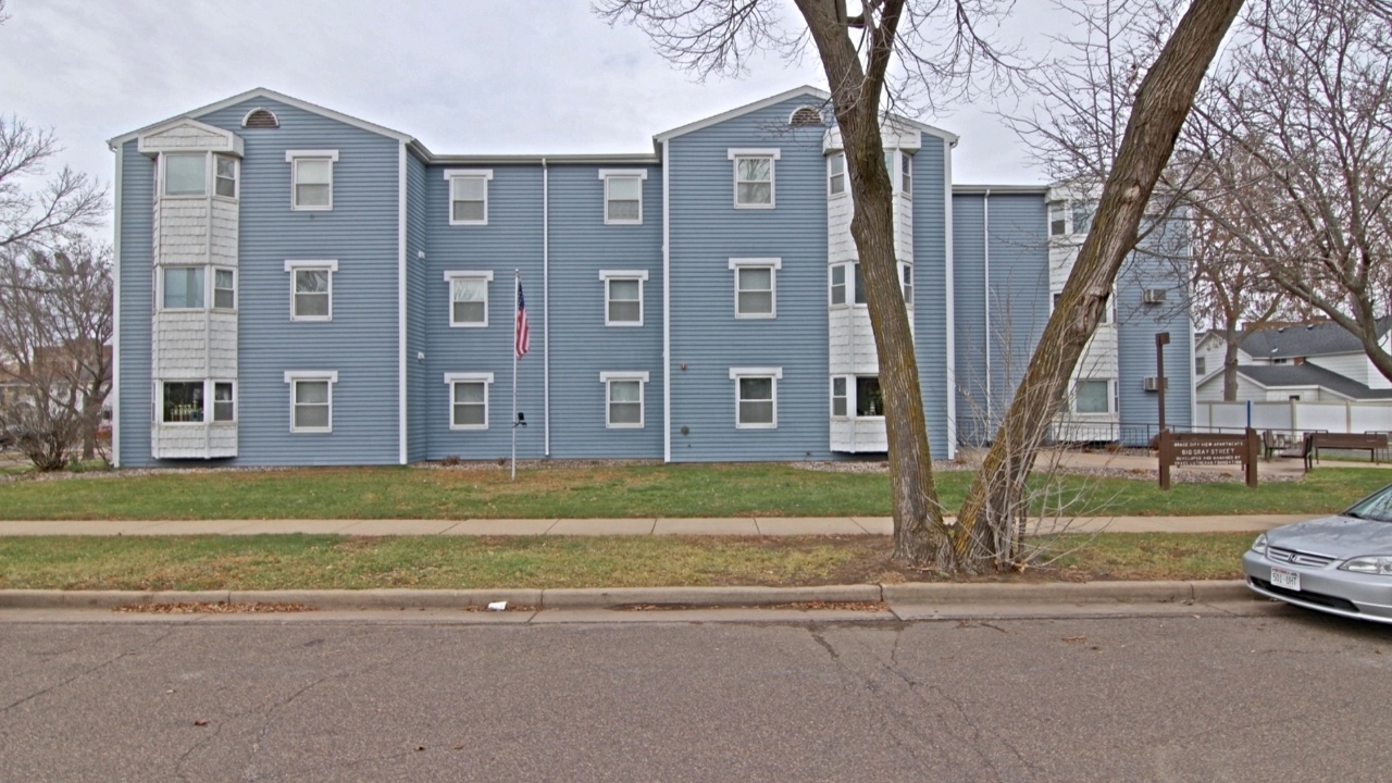 Foxboro Properties (715) 835-6001