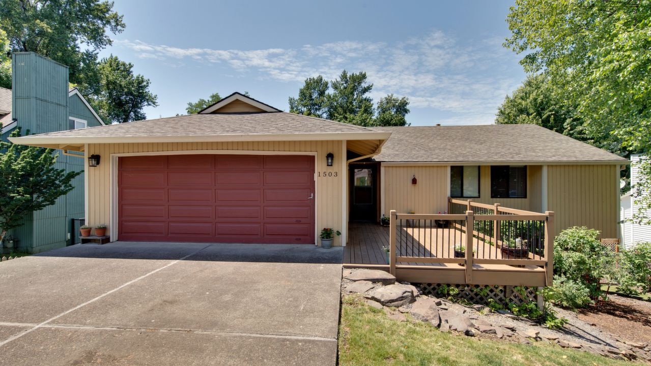 1503 SW Chastain Ave, Gresham, OR, 97080 Scene 2