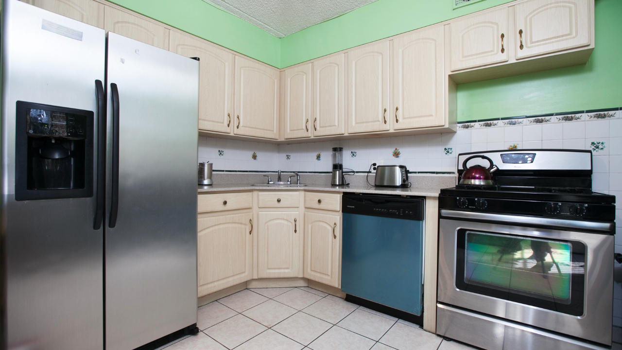 66-33 13th Ave, Astoria, NY, 11106 Scene 3