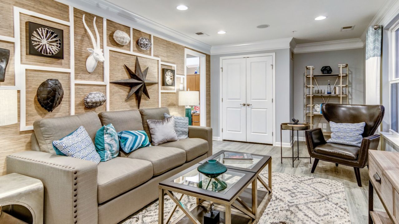 300 Cross Creek Drive_2