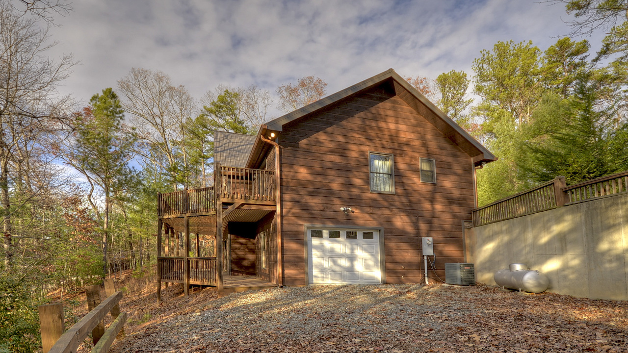 82 Mortis Court, Ellijay, GA, 30540 Scene 2