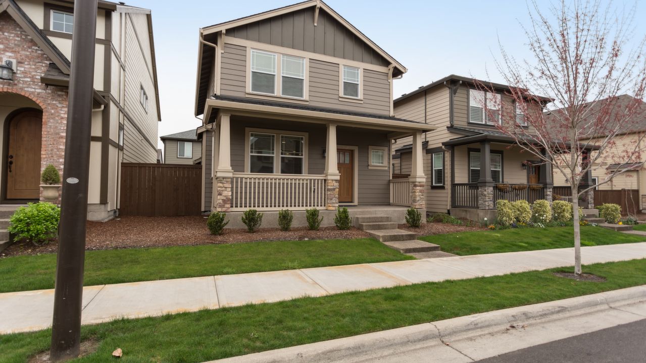 379 SW 203rd Ave.,, Beaverton, OR, 97006 Scene 3