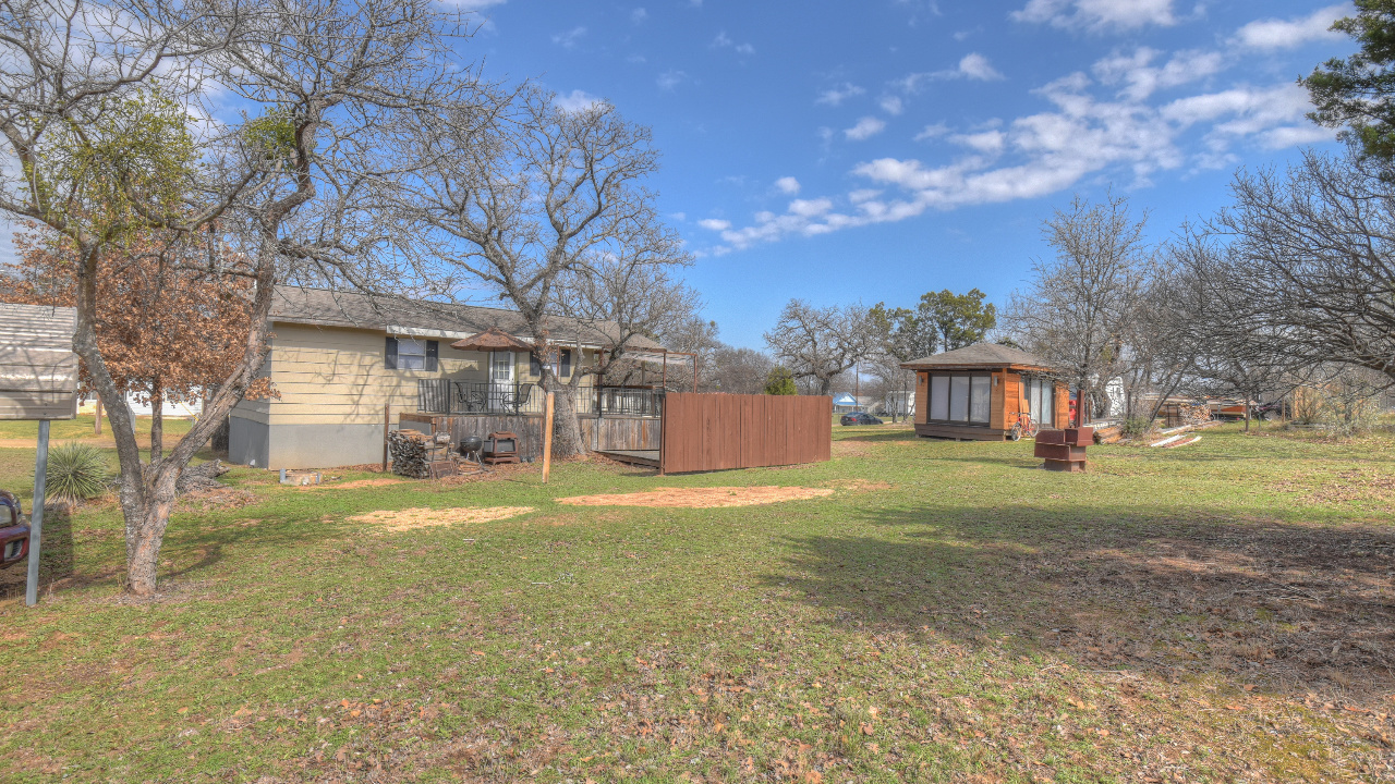 502 E Greenbriar, Granite Shoals, TX, 78654 Scene 2