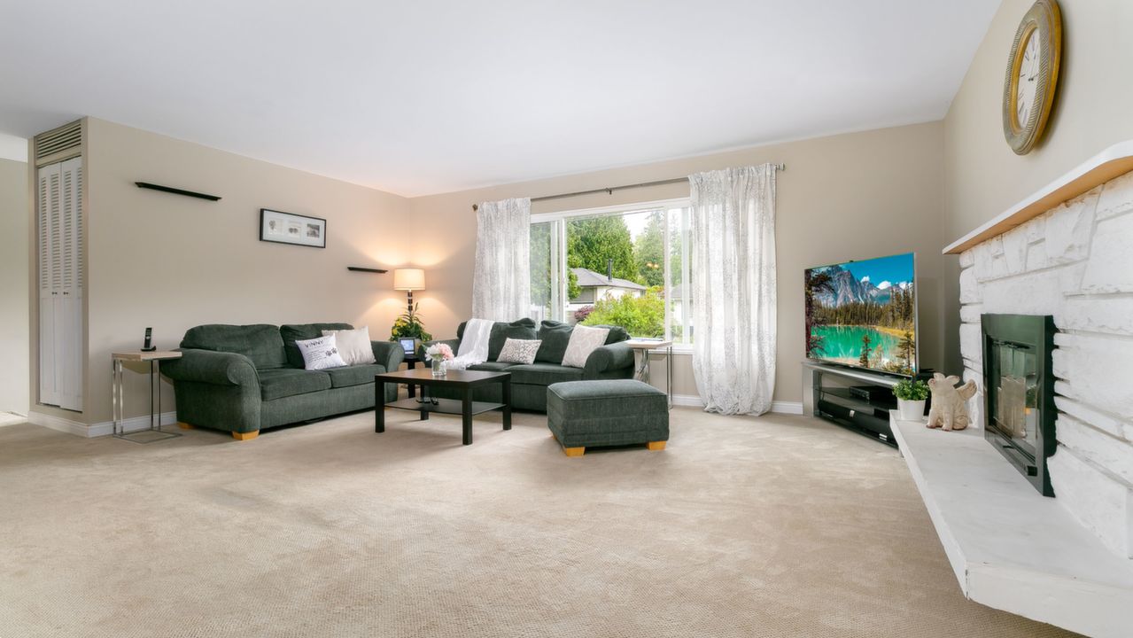 2256 HAVERSLEY AVE, Coquitlam, BC, V3J 1W4 Scene 2