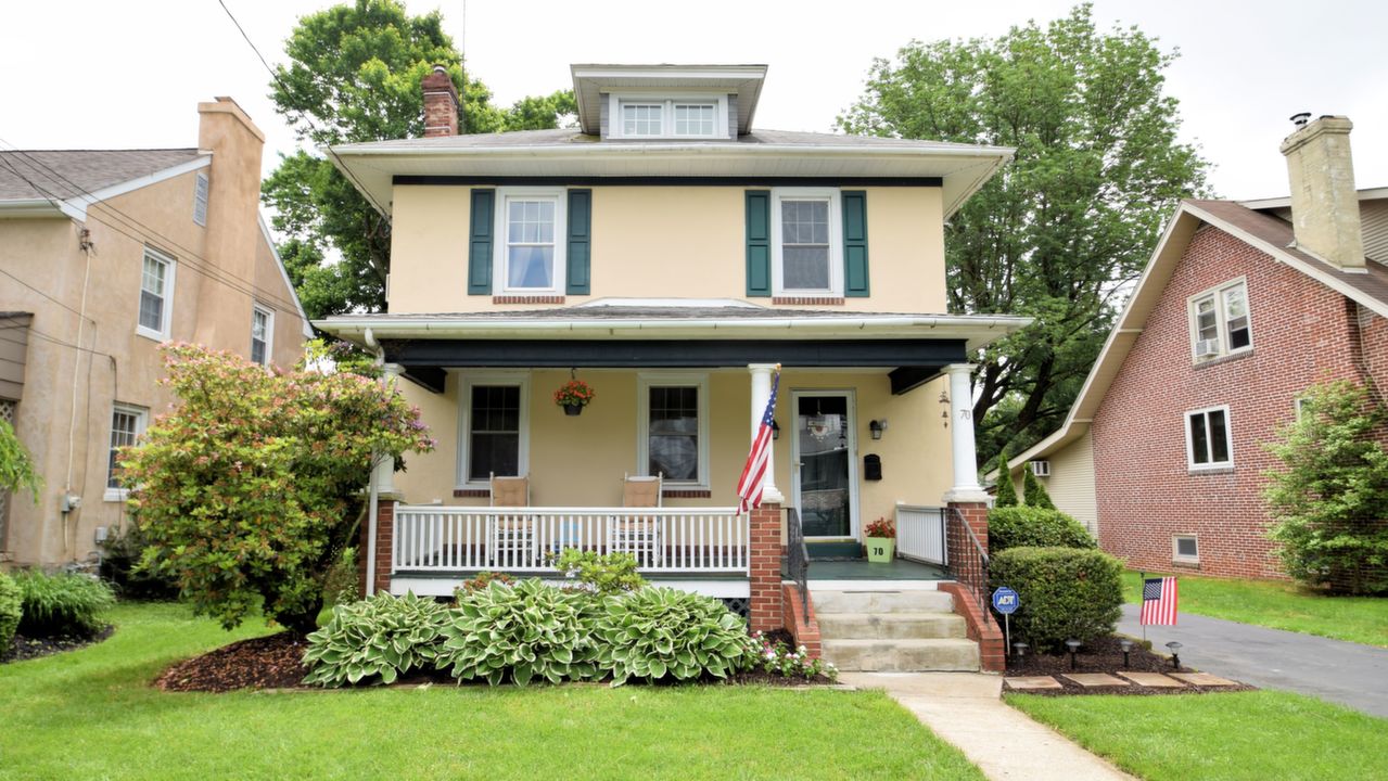 70 N Wakefield Rd, West Norrition, PA, 19403 Scene 1