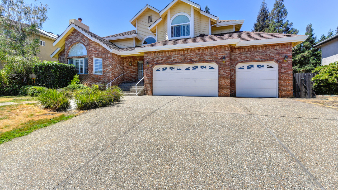 159 American River Canyon Dr., Folsom, CA, 95630 Scene 1