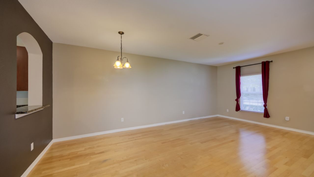 Living Room/Dining Room