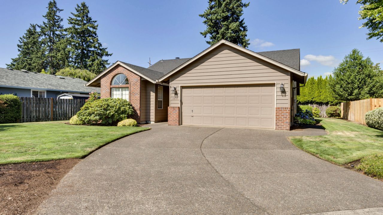 1815 N Laurelwood Loop, Canby, OR, 97013 Scene 3