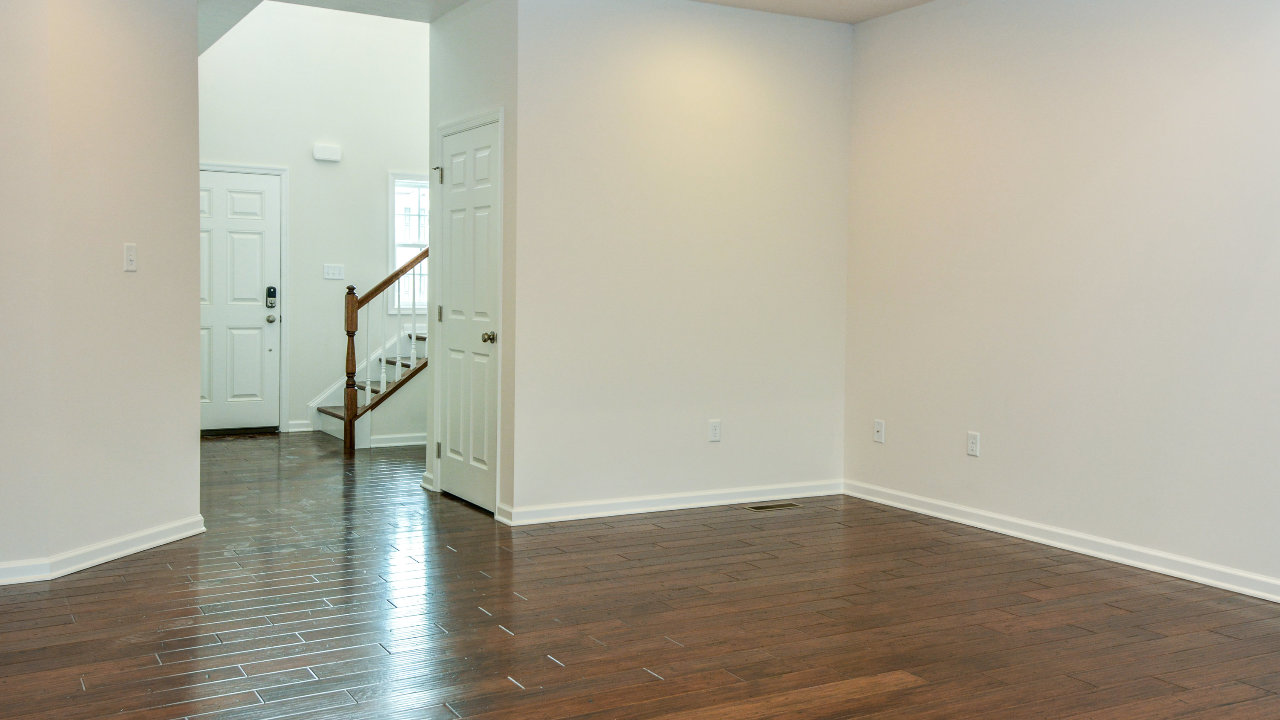 Family Room Entry