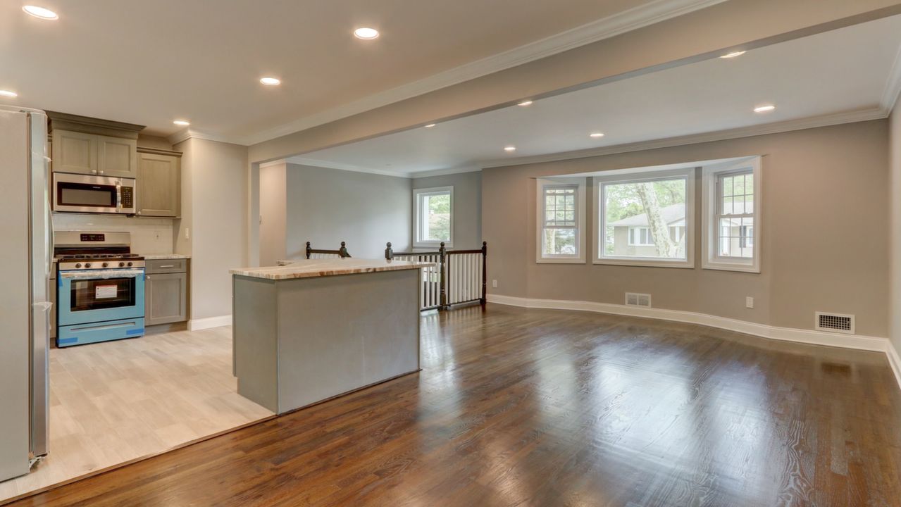 03Living Room Kitchen