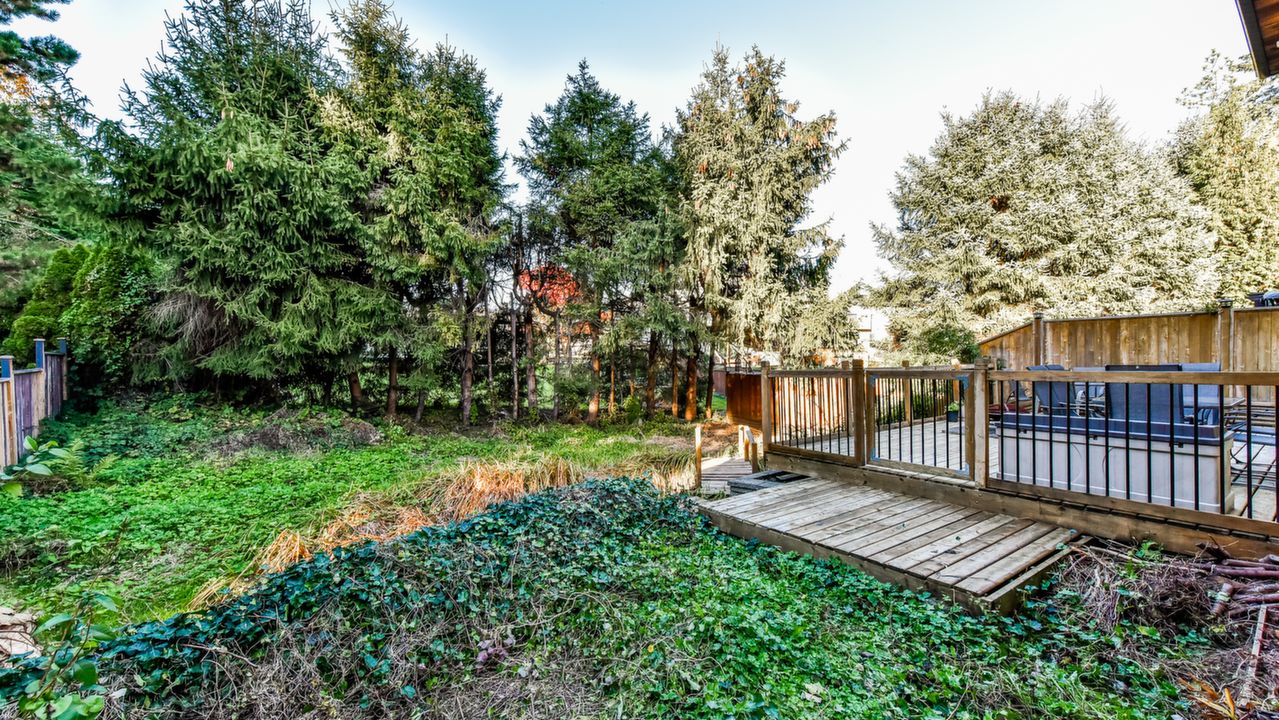 11875 Cherrington Pl, Maple Ridge, BC, V2X 8R4 Scene 4