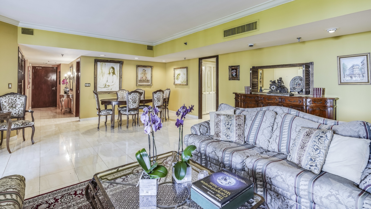 Brickell-Key-One-#814-04