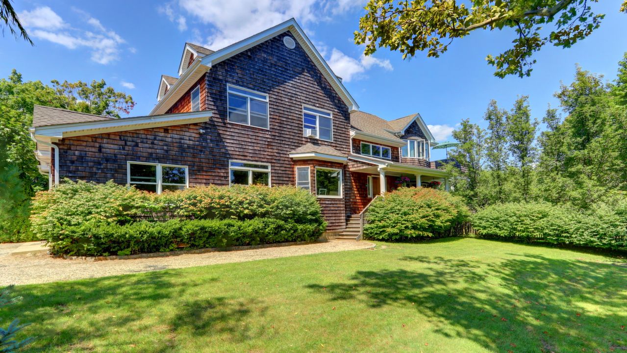 3 True Harbour Way, West Islip, NY, 11795 Scene 1