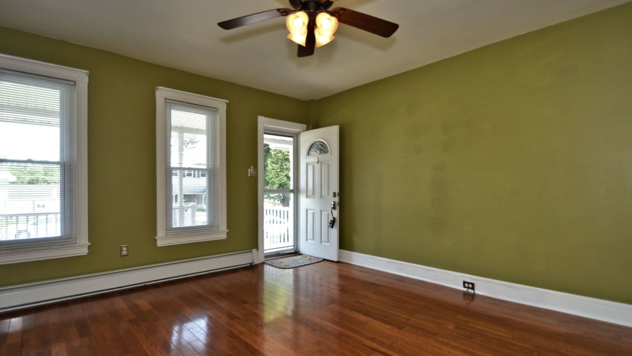 360 Ridge Ave, Spring City, PA, 19475 Scene 2