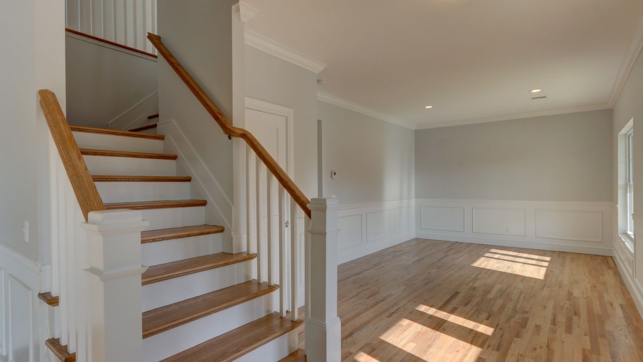 Foyer-Living Room