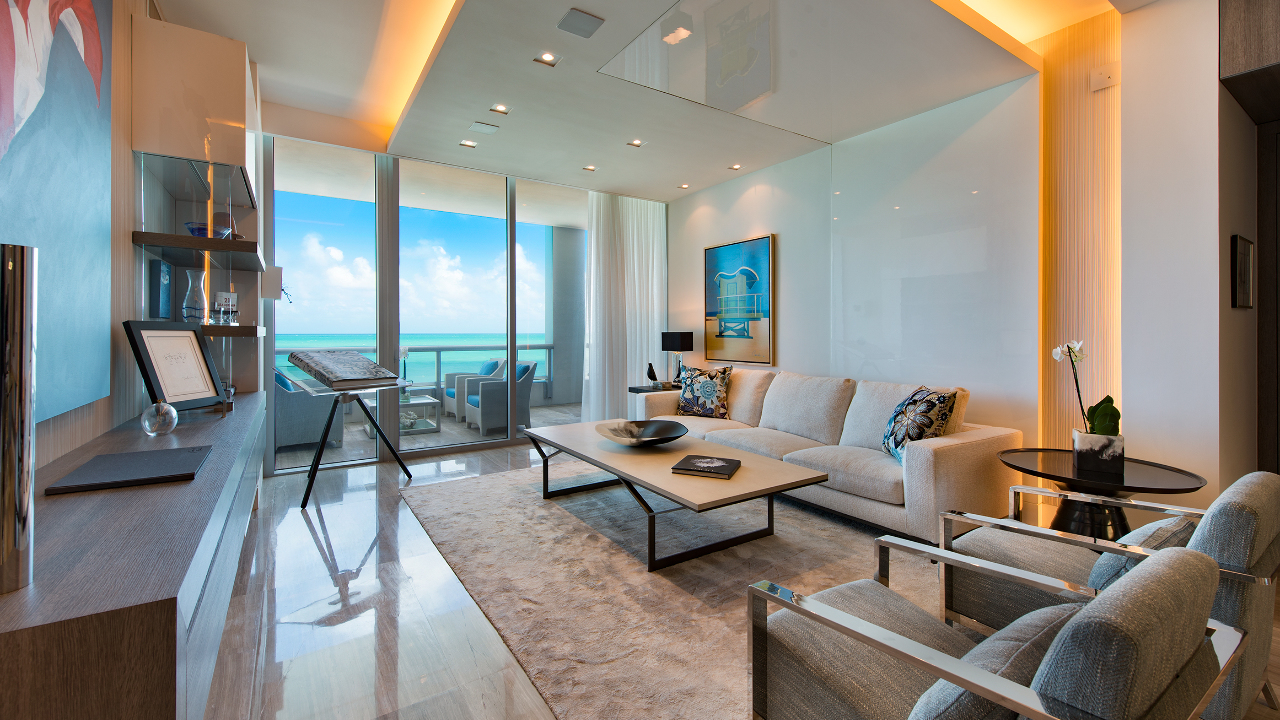 Carillon-South-Tower-#405-04