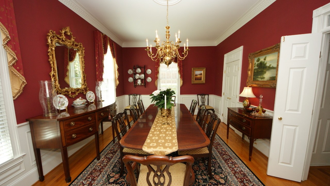Formal Dining 1