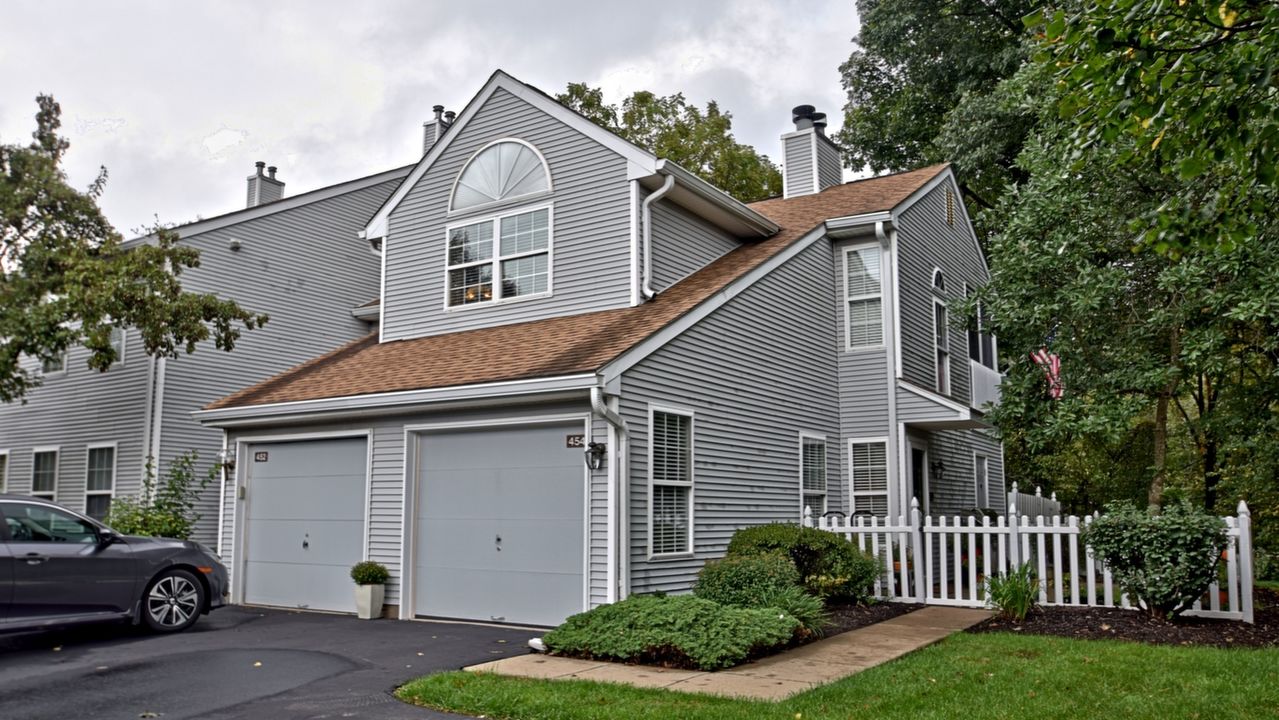 454 Cedar Hollow Dr Unit #30, Yardley, PA, 19067 Scene 1