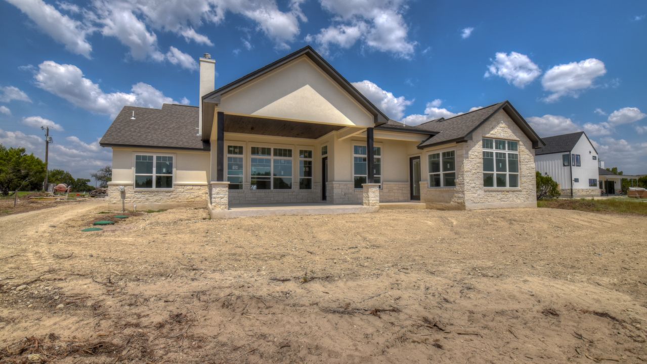 410 Sunny Slope, Liberty Hill, TX, 78642 Scene 4