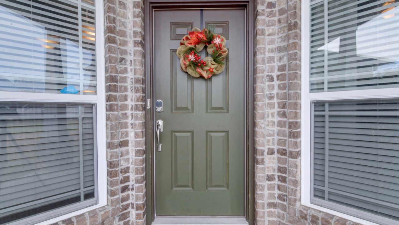 04_Entrance_00