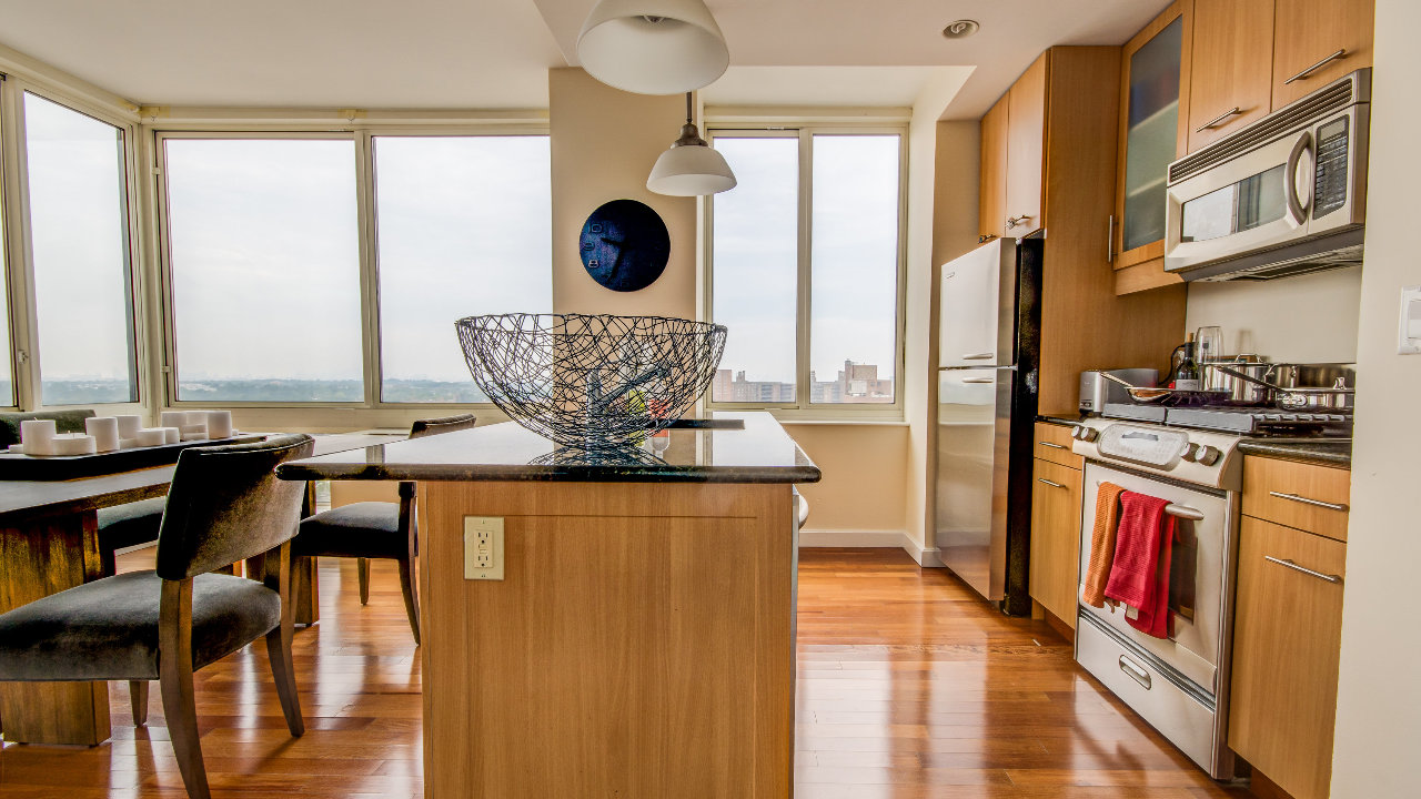 107-24 71st Road, Forest Hills, NY, 11375 Scene 4