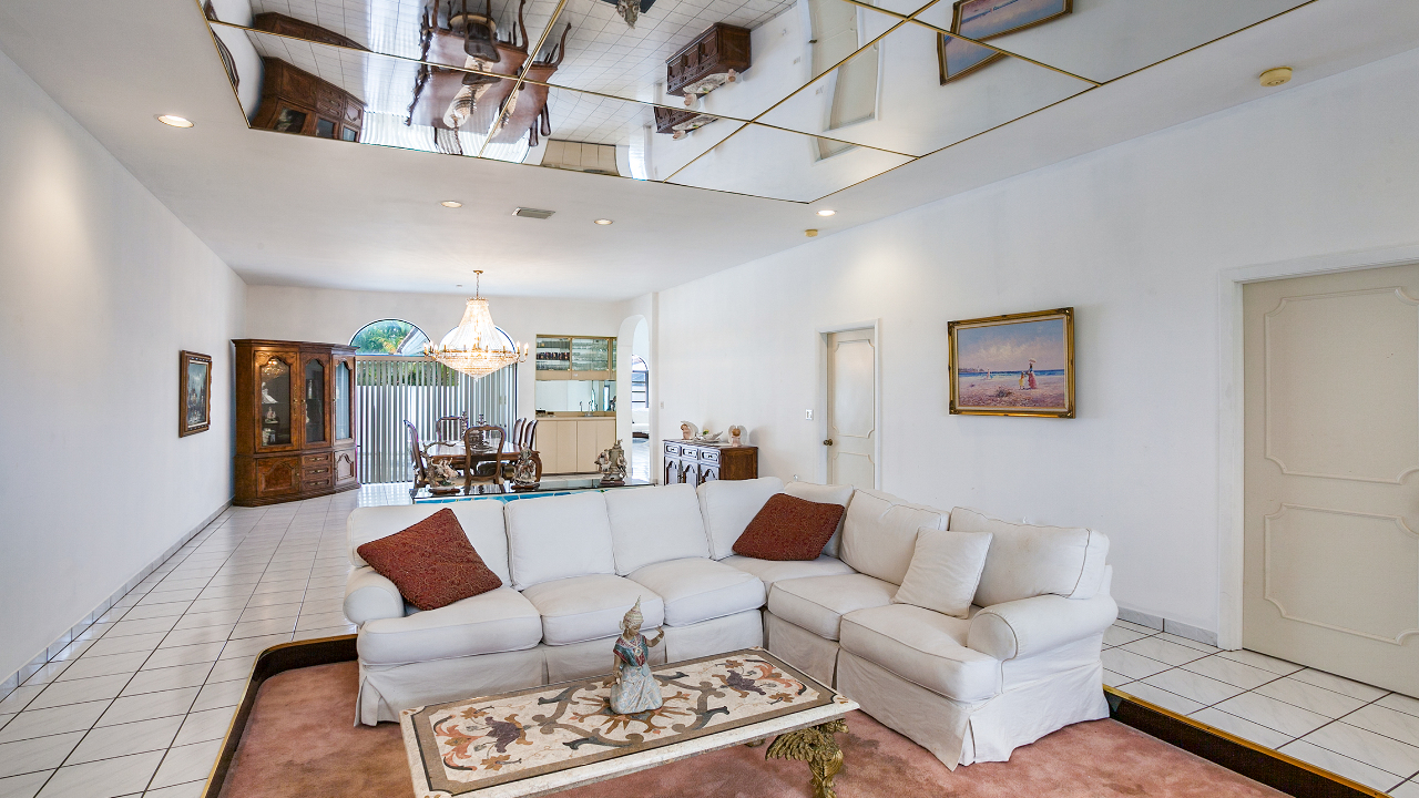 6915-SW-92nd-Ct-05