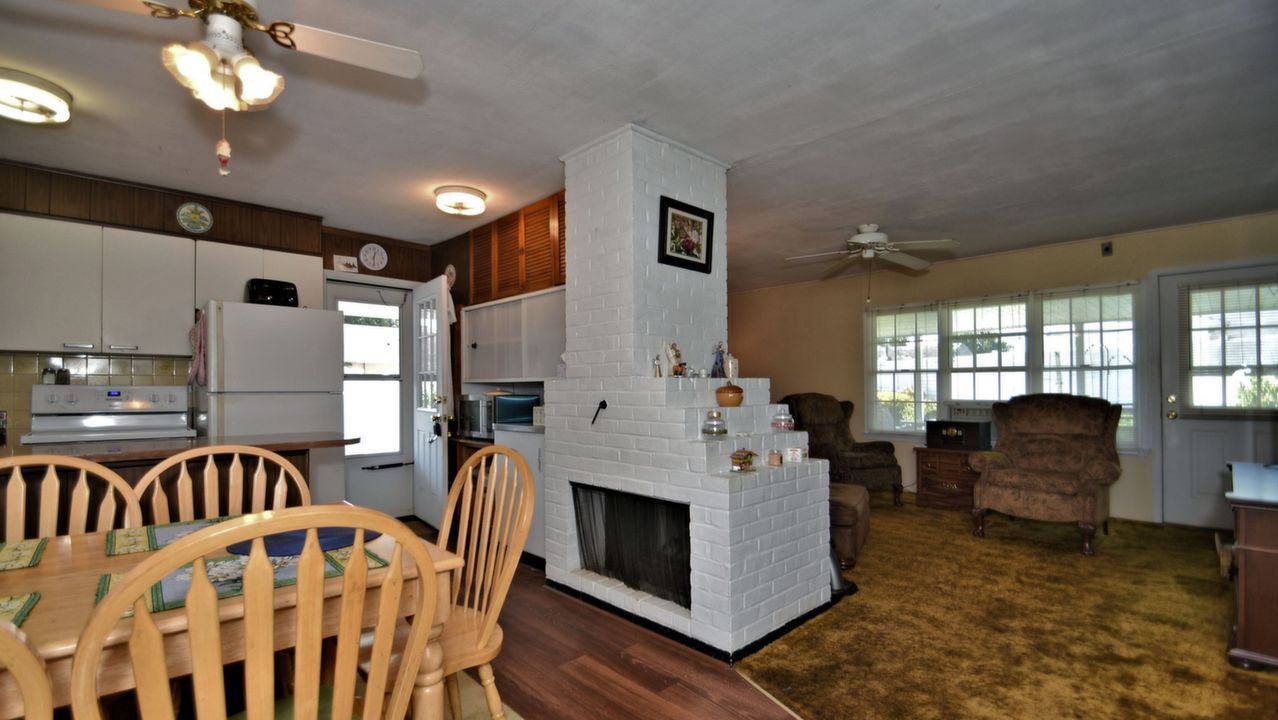 25 Butternut Rd, Levittown, PA, 19057 Scene 2