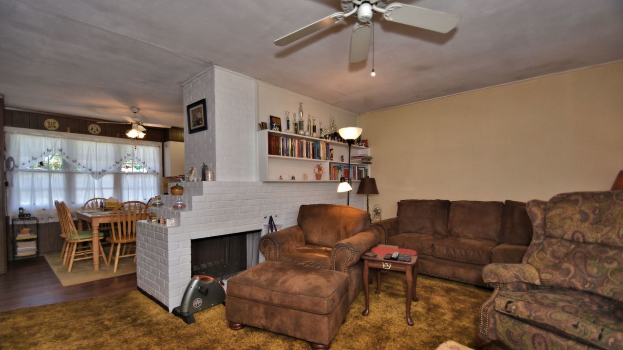 25 Butternut Rd, Levittown, PA, 19057 Scene 4