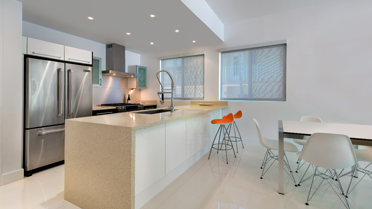 1027-Michigan-Ave-#2-(1B)-08