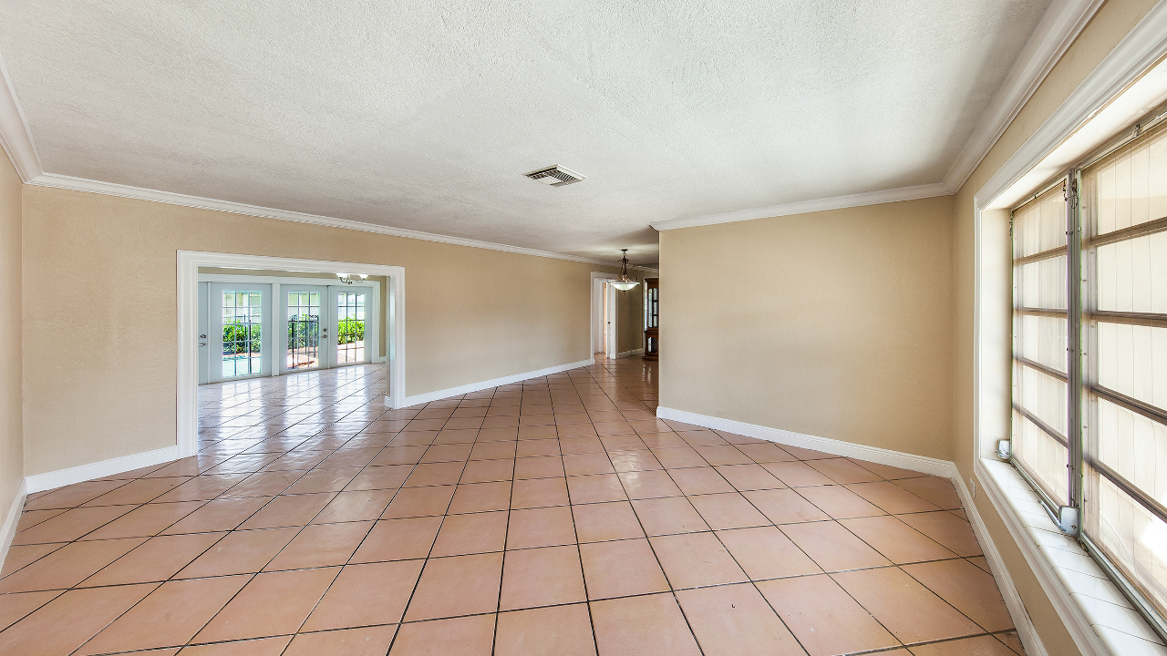 1822-SW-99th-Place-04