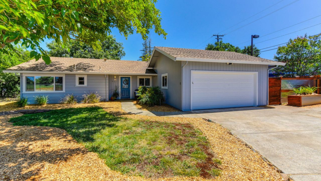 901 Coloma St, Folsom, CA, 95630 Scene 1