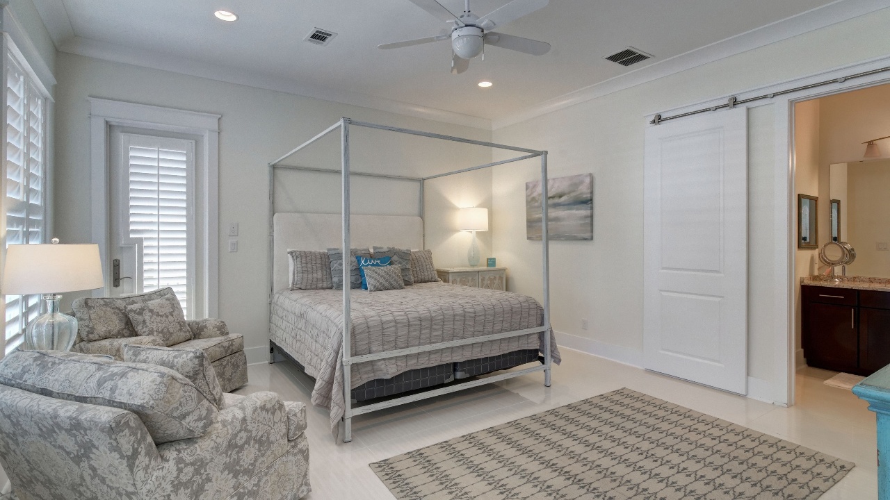 03_Master_Bedroom_01