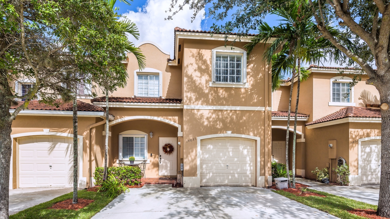 14835 SW 9th Ln-04