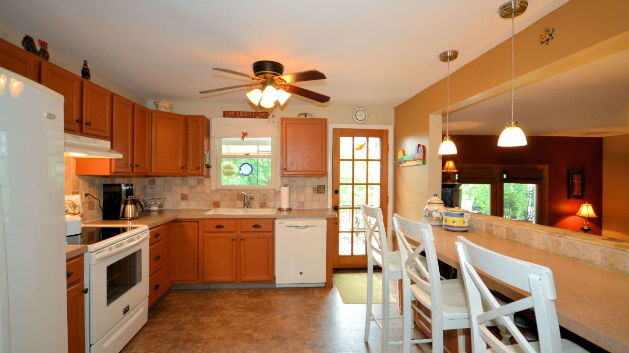 321 Clearfield Ave, Norristown, PA, 19403 Scene 3