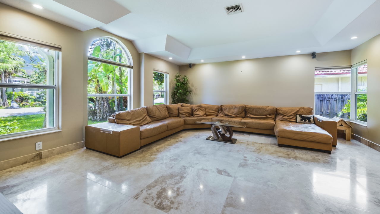 4920-NW-65th-Ave-02