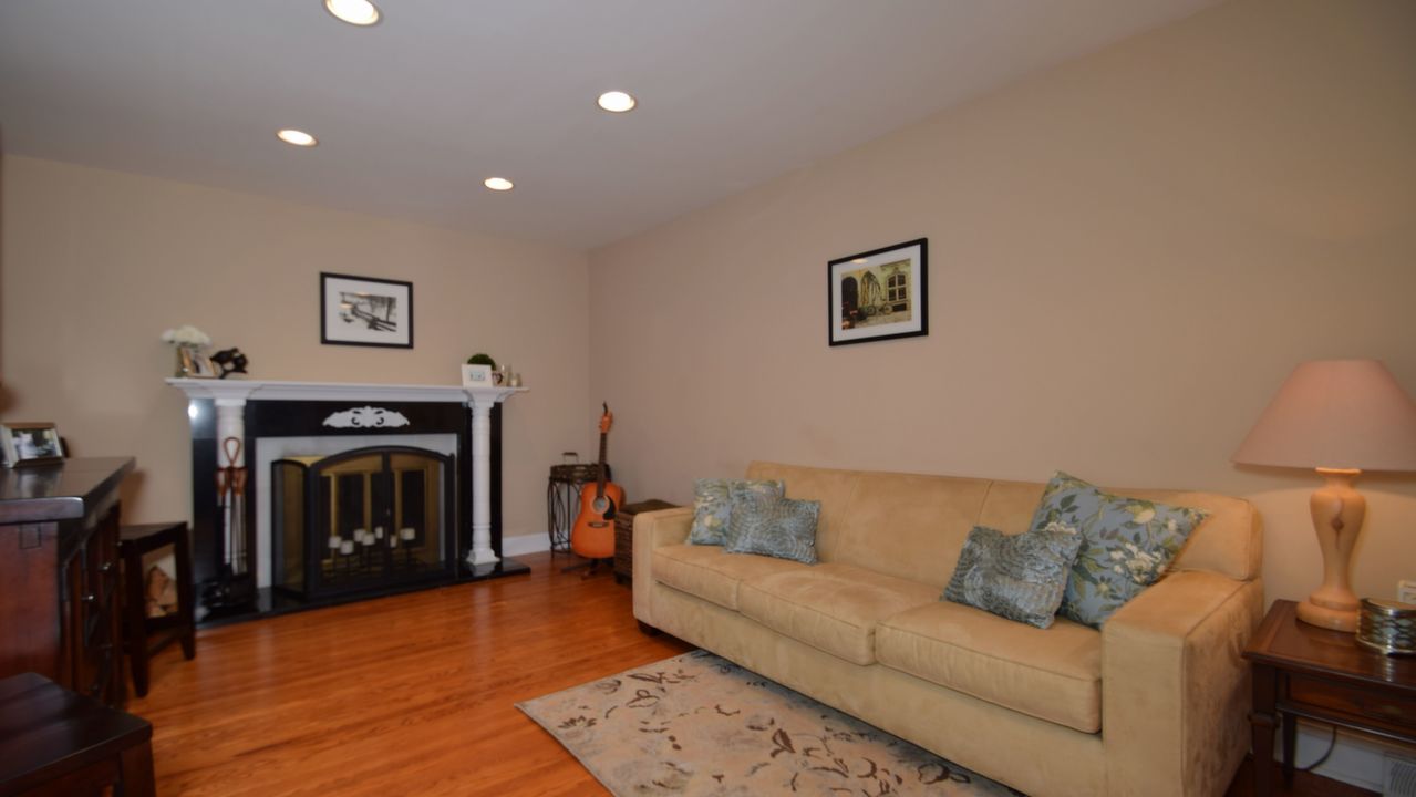 1029 Twining Rd, Dresher, PA, 19025 Scene 3