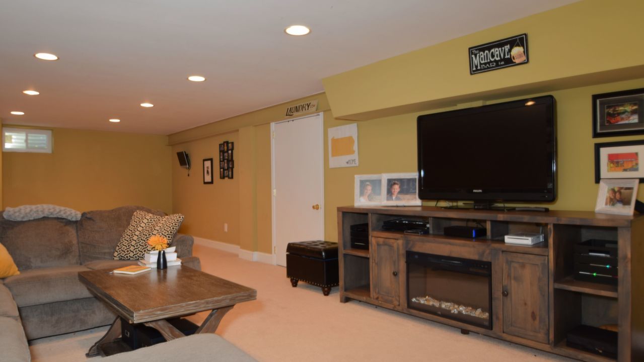 1029 Twining Rd, Dresher, PA, 19025 Scene 4