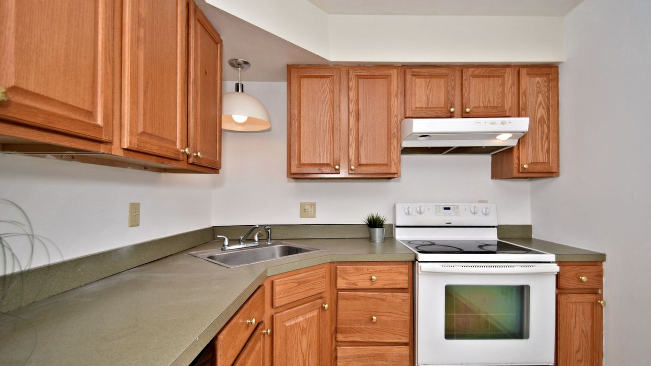 145 Roskeen Ct, Phoenixville, PA, 19460 Scene 3