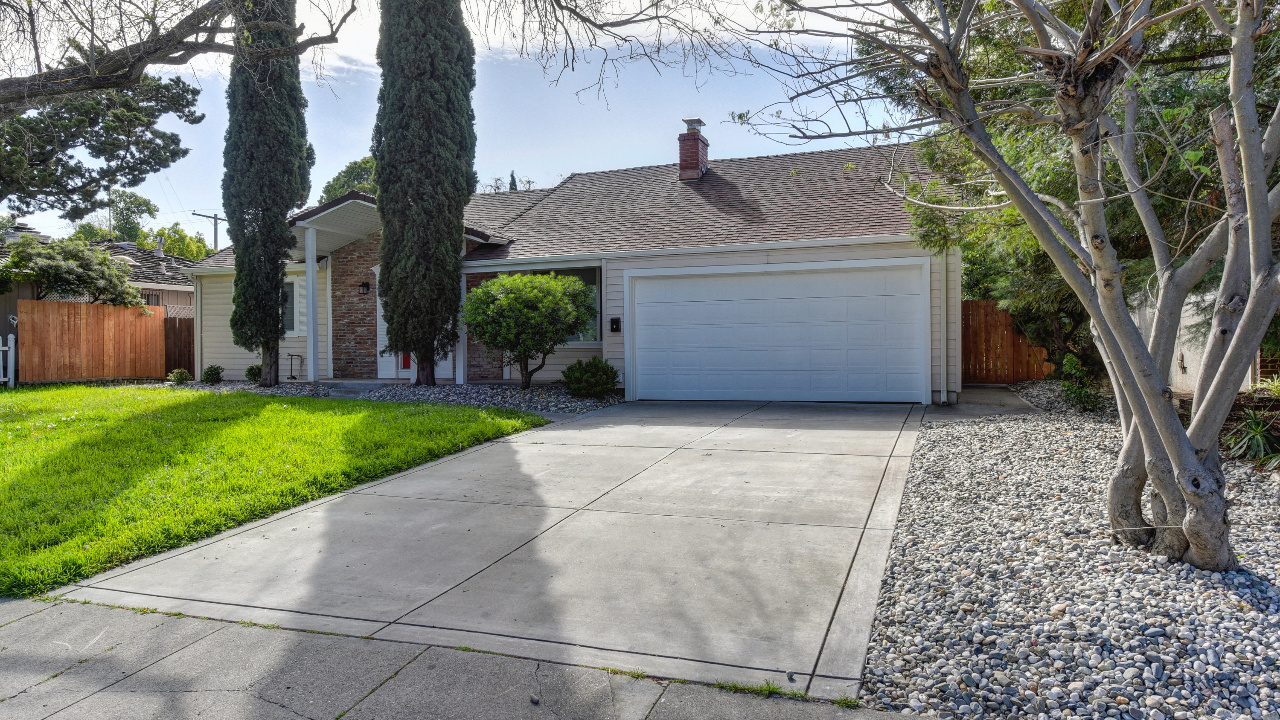 4712 F Pkwy, Sacramento, CA, 95823 Scene 2