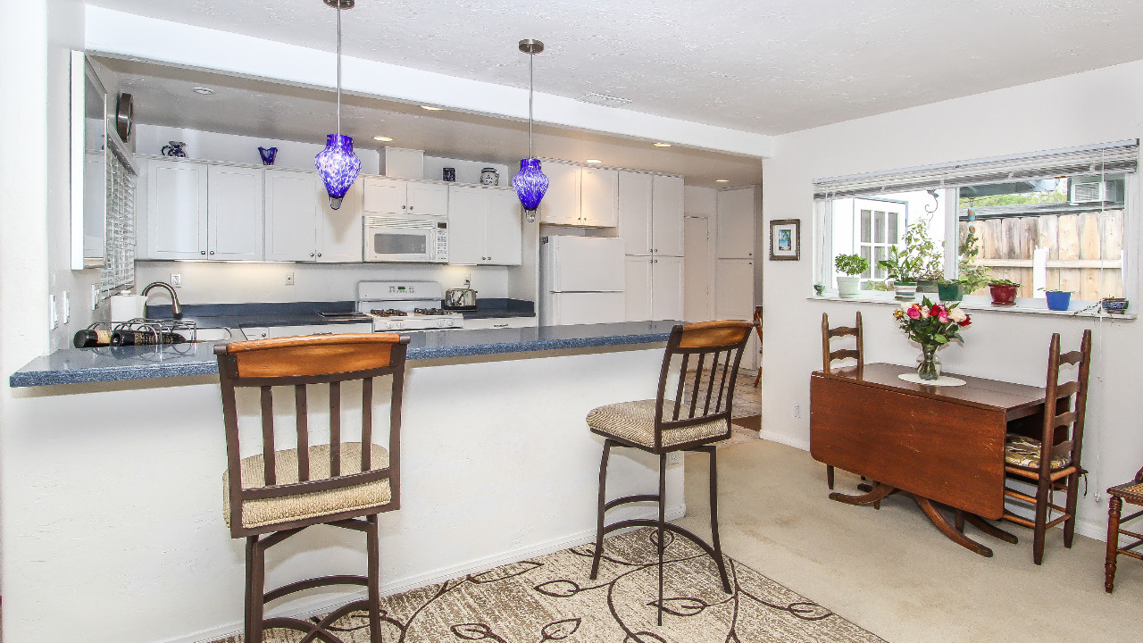 6213 Rose Lake Ave., La Mesa, CA, 92119 Scene 2