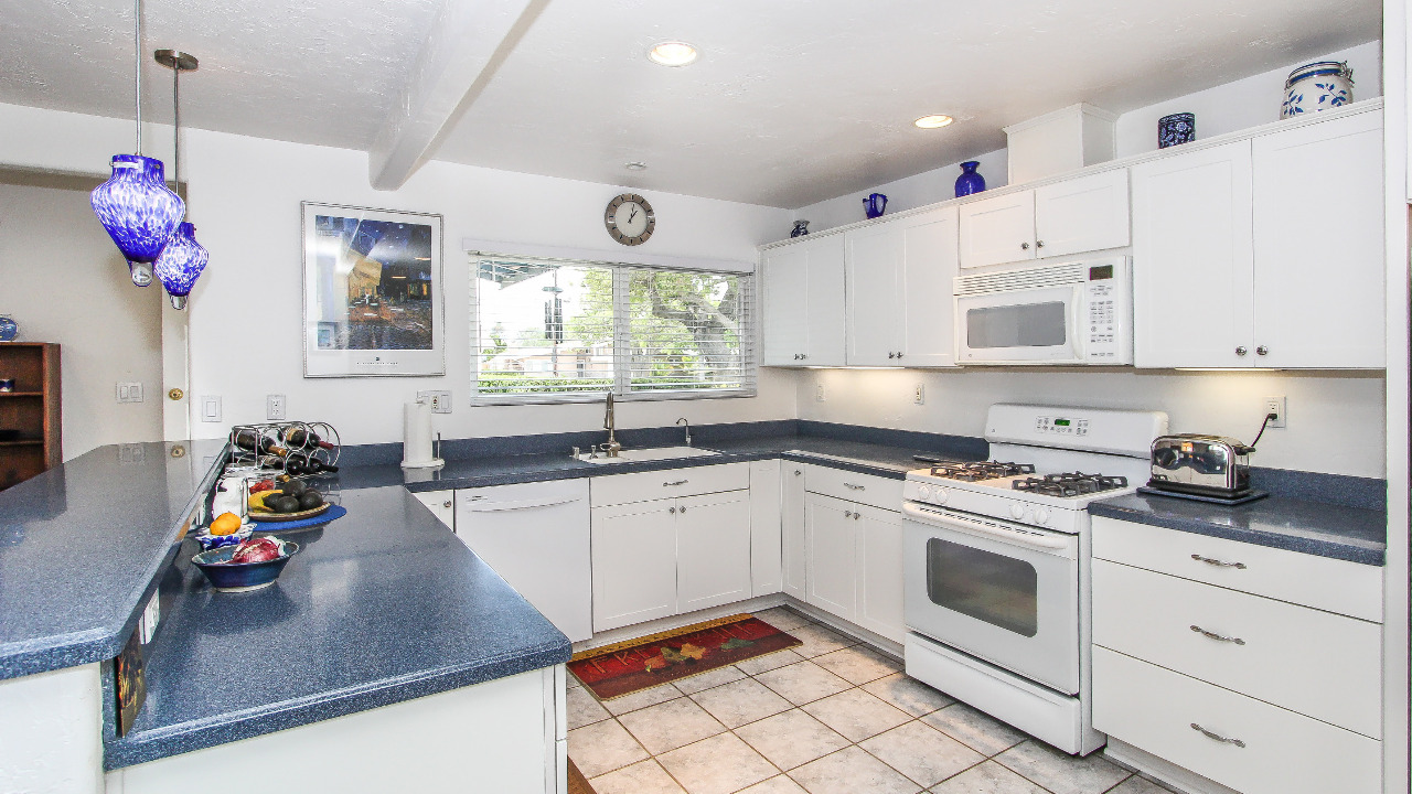 6213 Rose Lake Ave., La Mesa, CA, 92119 Scene 3