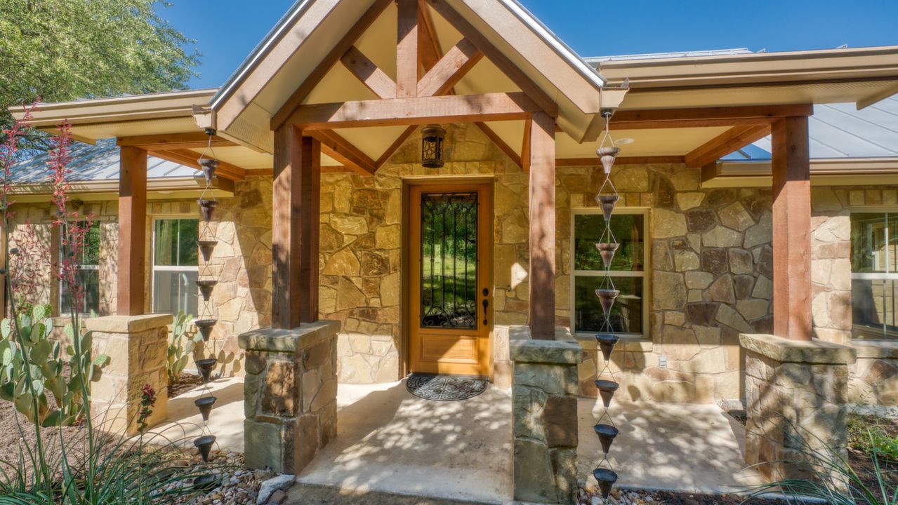 228 Stone Ridge Mountain, Round Mountain, TX, 78663 Scene 2