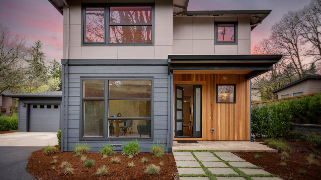 4904 Lower Dr.,, Lake Oswego, OR, 97035 Scene 2