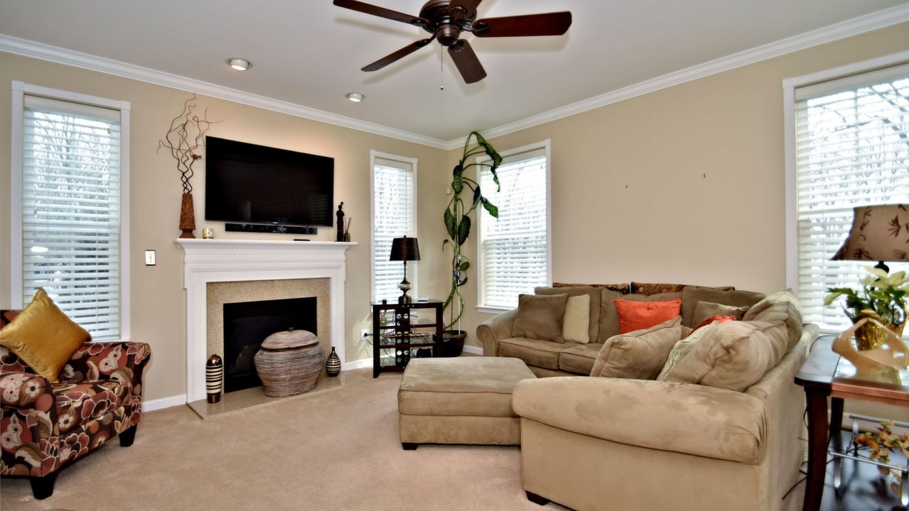 1044 Victor Dr, East Greenville, PA, 18041 Scene 3