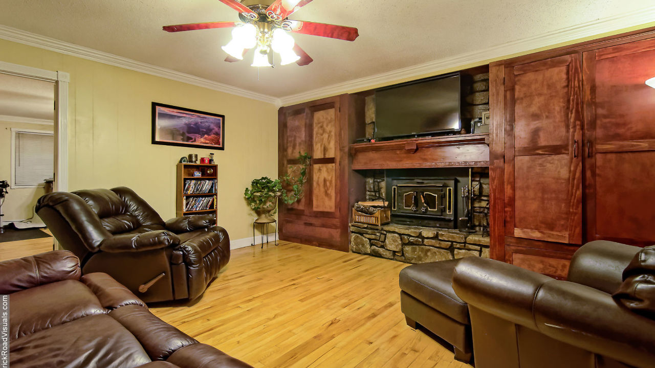 11350IllinoisChapelRd-17