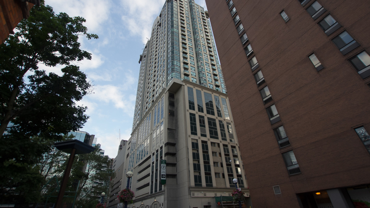 8 Park Road Unit 3316, Toronto, ON, M4W3S5 Scene 1