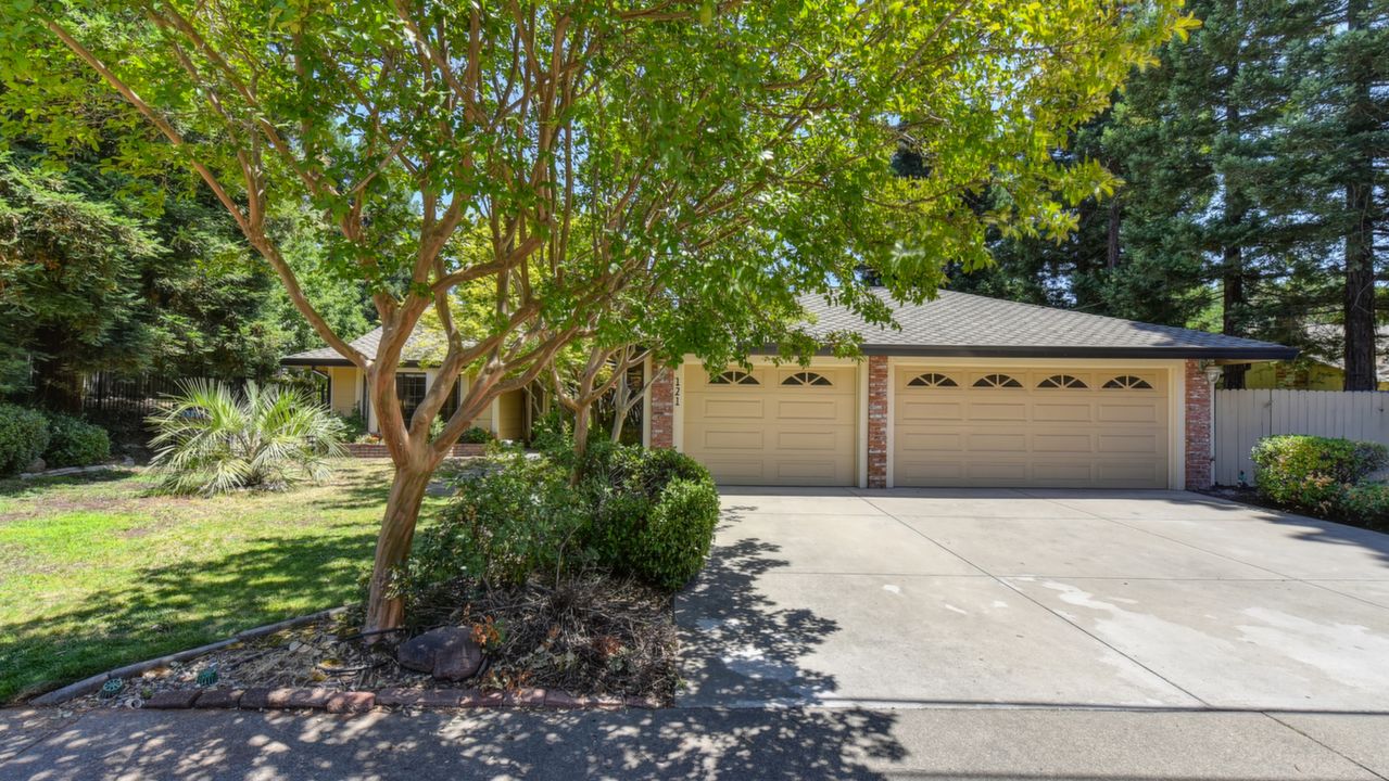 121 Ofria Drive, Folsom, CA, 95630 Scene 1