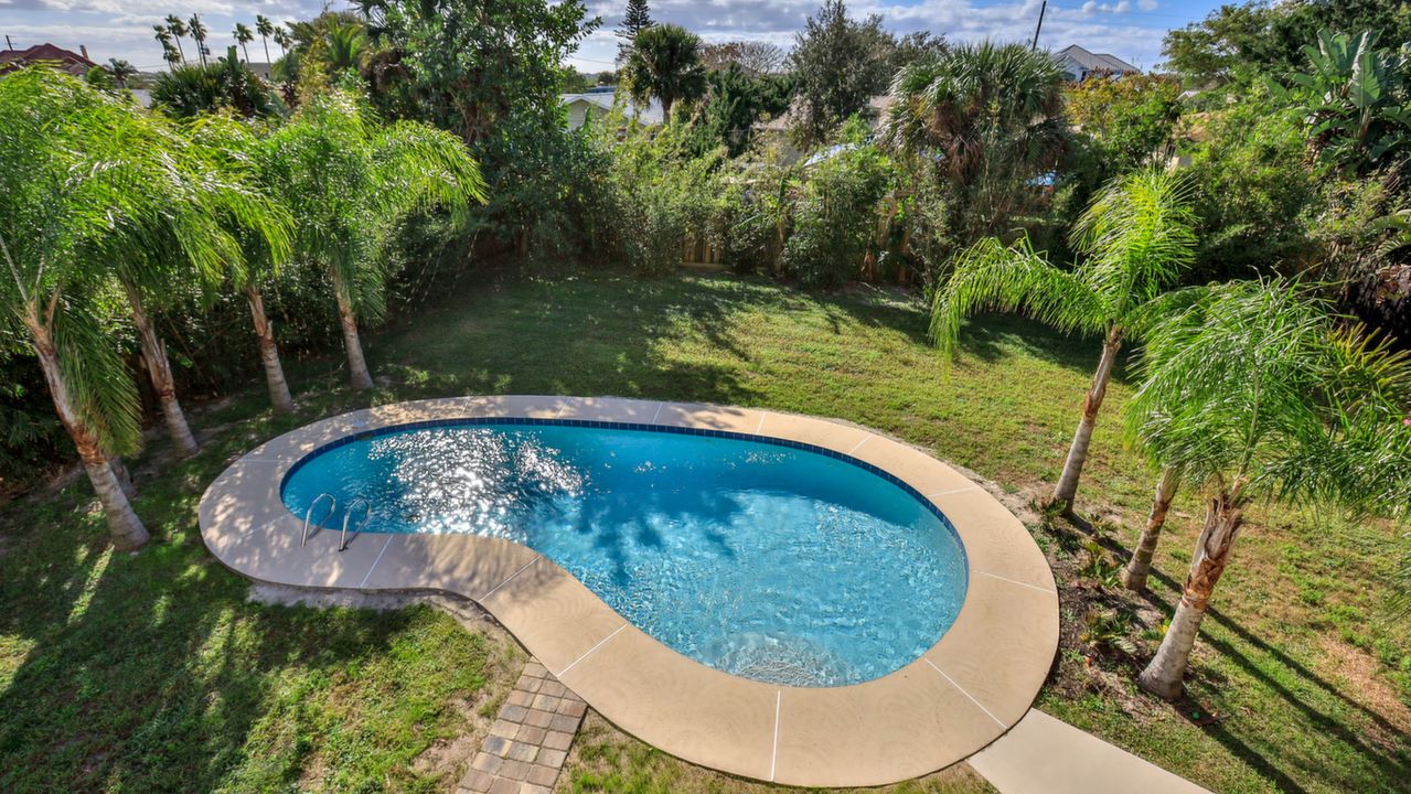 Pool (2)