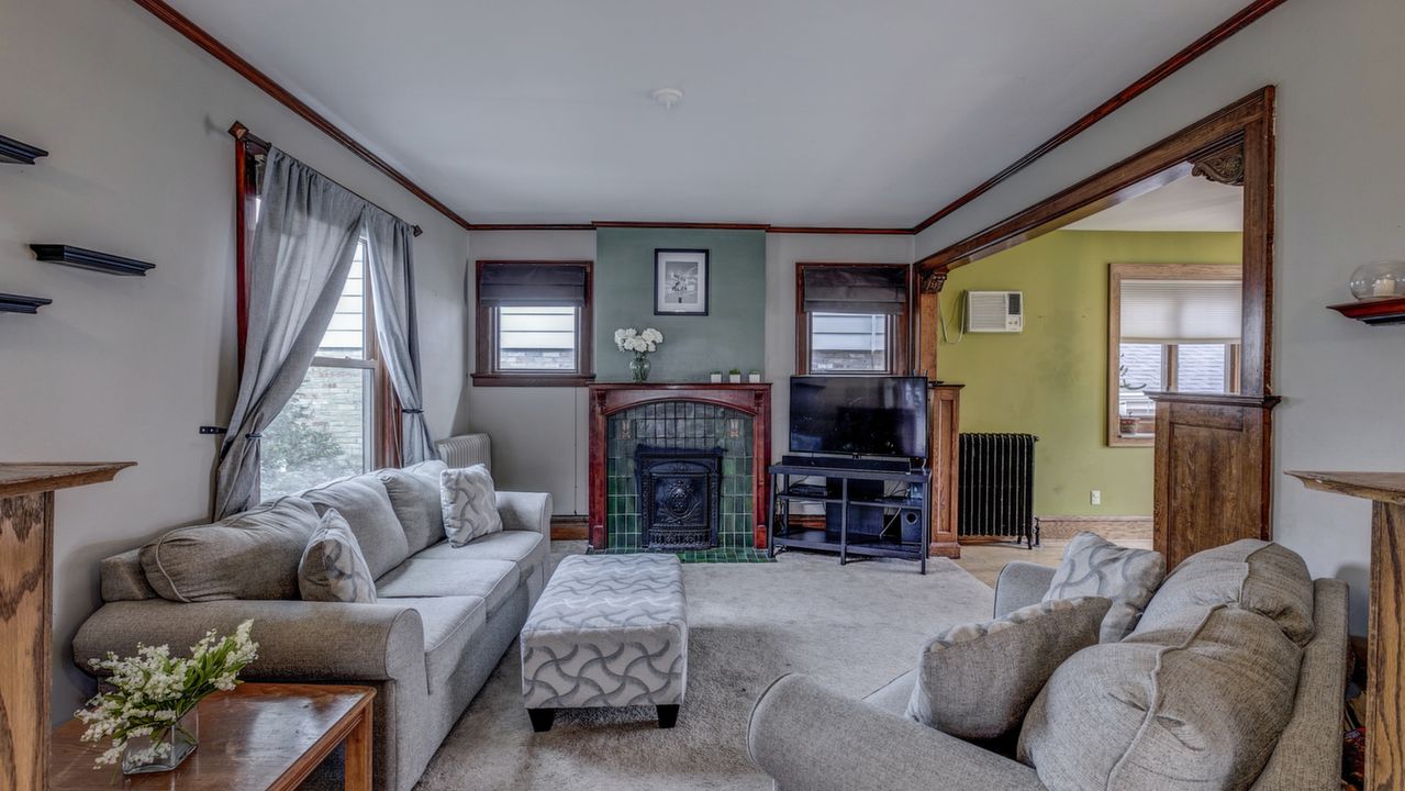 3771 E Van Norman Ave, Cudahy, WI, 53110 Scene 3