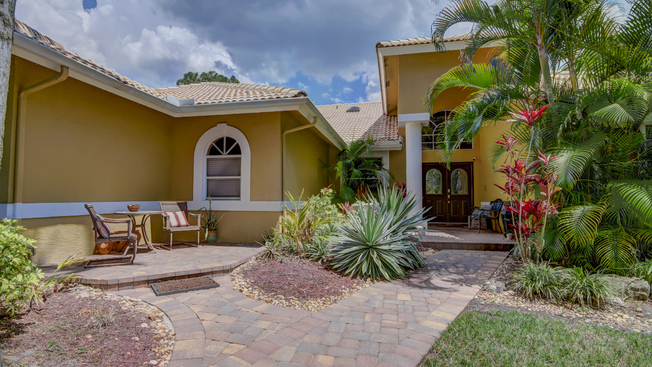 House Fornt Entrance